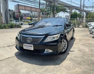 Toyota Camry 2.0g at ปี 2014