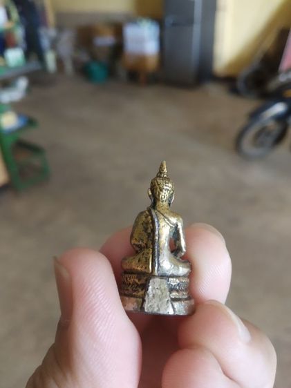 พระเนื้อกะไหล่ทองพิมพ์เล็ก(พระรูปหล่อพระประจำวันพฤหัสบดี(ไม่ทราบอายุไม่ทราบพระเกจิที่สร้าง))พระบ้านพระเครื่องรางของมงคล รูปที่ 6