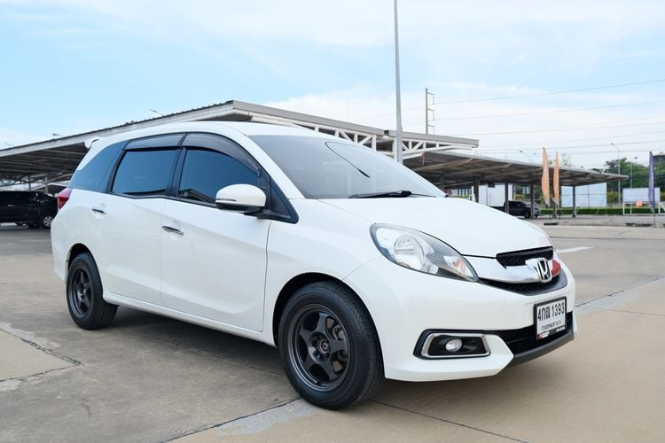 Honda Mobilio 2015 1.5 V Sedan เบนซิน ไม่ติดแก๊ส เกียร์อัตโนมัติ ขาว รูปที่ 1