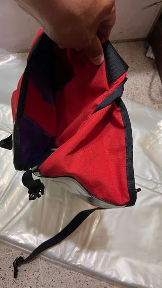 กระเป๋าแมสเซนเจอร์ vagx สภาพดี ภายในผ้าล่ม ด้านนอกผ้า cordura มีสายล็อกเอว  รูปที่ 2