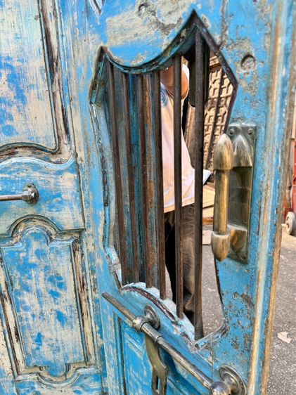 ประตูไม้สวยๆบานสองชั้นสีฟ้าวินเทจ รูปที่ 13