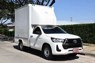 Toyota Hilux Revo 2.4 SINGLE Entry ( ปี 2020 ) รถกระบะตู้ทึบไมล์น้อยไมล์เพียงแค่ 8 ร้อยกว่าโลเท่านั้นสภาพป้ายแดงพร้อมใช้งาน ตู้สูง 2 เมตร
