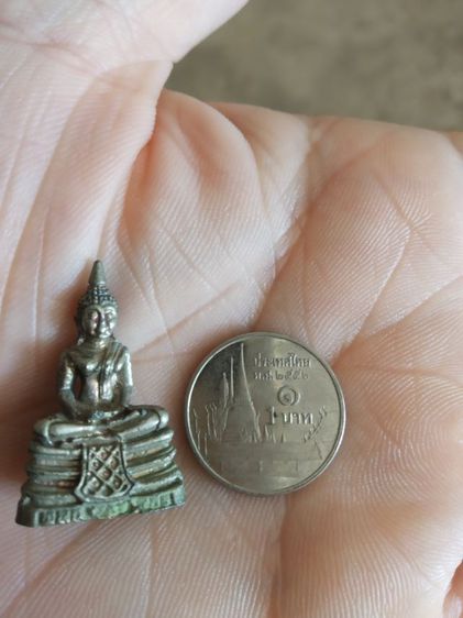 พระเนื้อโลหะกะไหล่เงินพิมพ์เล็ก(พระรูปหล่อพระพุทธโสธรพิมพ์เล็ก(300305)(ไม่ทราบพระเกจิที่สร้าง))พระบ้านพระเครื่องรางของมงคล รูปที่ 7