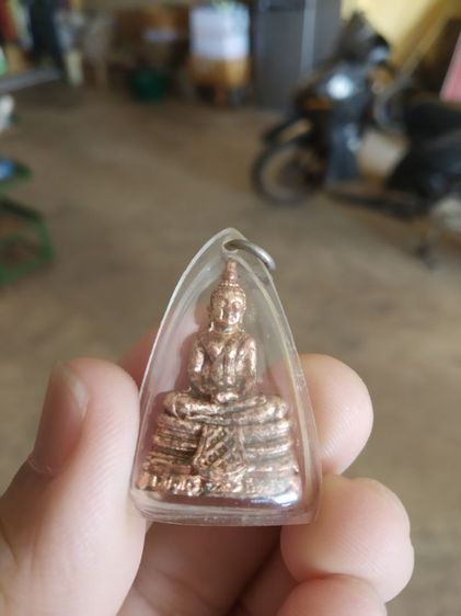 พระเนื้อกะไหล่(พระรูปหล่อพระพิมพ์พระพุทธโสธรเนื้อกะไหล่ออกแดงอ่อนๆ(300306)(ไม่ทราบพระเกจิที่สร้าง))พระบ้านพระเครื่องรางของมงคล รูปที่ 4