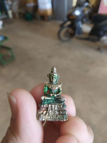 พระเนื้อโลหะพิมพ์เล็ก(พระรูปหล่อพิมพ์พระแก้วมรกต(ไม่รู้ที่มาไม่ทราบพระเกจิที่สร้าง)(300309))พระบ้านพักเครื่องรางของมงคล รูปที่ 2