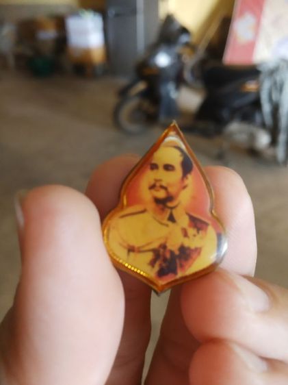 เข็มกลัด(เข็มกลัดราชการที่ห้า(เข็มกลัดชนิดเป็นเนื้อโลหะ)(ไม่รู้ที่มาไม่ทราบที่))เครื่องประดับหรือของมงคล รูปที่ 4