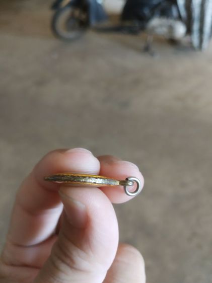 ล็อกเก็ต(ล็อกเก็ตพิมพ์เล็กรัชกาลที่ห้าหลังสมเด็จพระศรีนครินทราบรมราชชนนี)เครื่องรางของมงคล รูปที่ 14