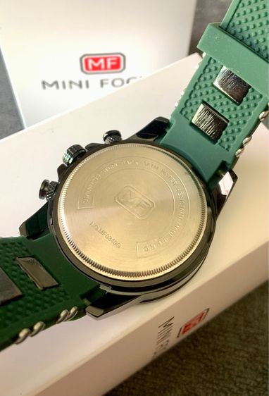 นาฬิกา Minifocus ของใหม่ มือ1 สายเรซิ่นสีเขียว หน้าปัดขนาด 5 ซม. ระบบโครโนกราฟ ใช้งานจริงทุกเข็ม มีวันที่ อุปกรณ์ครง รูปที่ 4