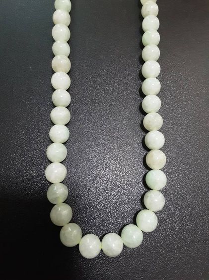 สร้อยคอหยกขาวอมเขียวอ่อนๆ หยกพม่า หยกดี ขนาดเม็ด9มิล ขนาดสวมคอ25นิ้ว รูปที่ 2