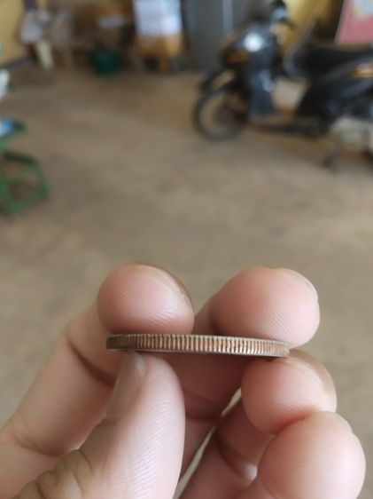 เหรียญกษาปณ์ที่ระลึกเนื้อนิกเกิล(เหรียญกษาปณ์ที่ระลึกสมโภชกรุงรัตนโกสินทร์200ปี(ชนิด5บาท)(หลังรัชกาลที่1ซ้อนกับรัชกาลที่9)ปี2525)บุคคลสำคัญ รูปที่ 17