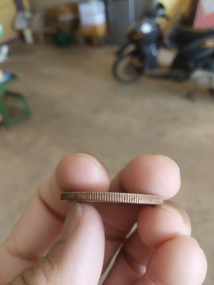 เหรียญกษาปณ์ที่ระลึกเนื้อนิกเกิล(เหรียญกษาปณ์ที่ระลึกสมโภชกรุงรัตนโกสินทร์200ปี(ชนิด5บาท)(หลังรัชกาลที่1ซ้อนกับรัชกาลที่9)ปี2525)บุคคลสำคัญ รูปที่ 18