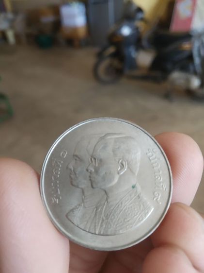 เหรียญกษาปณ์ที่ระลึกเนื้อนิกเกิล(เหรียญกษาปณ์ที่ระลึกสมโภชกรุงรัตนโกสินทร์200ปี(ชนิด5บาท)(หลังรัชกาลที่1ซ้อนกับรัชกาลที่9)ปี2525)บุคคลสำคัญ รูปที่ 8