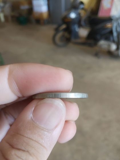 เหรียญกษาปณ์ที่ระลึก(เหรียญ10บาทสองสี100ปีสมเด็จพระศรีนครินทราบรมราชชนนี(ปี2543))เหรียญบุคคลสำคัญในวาระที่สำคัญ รูปที่ 11