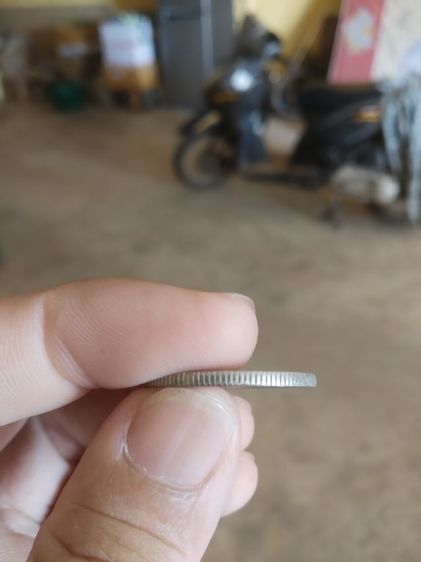 เหรียญกษาปณ์ที่ระลึก(เหรียญชนิดหนึ่งบาทสมเด็จพระบรมโอรสาธิราชทรงสำเร็จการศึกษาจากโรงเรียนเสนาธิการทหารบกปี2521)เหรียญสำคัญในวาระบุคคลสำคัญ รูปที่ 17