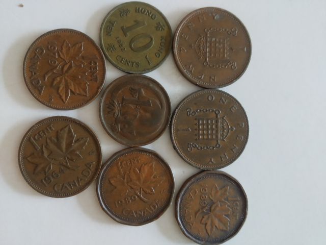 เหรียญเก่าที่ระลึก(เหรียญเก่าเพนนีหรือเหรียญปอนด์เหรียญสหราชอาณาจักรยุโรป(เรียนเก่าขายยกชุด)(ปอนด์)(เพนนี))เก็บสะสมหรือเอาไว้โชว์ รูปที่ 9