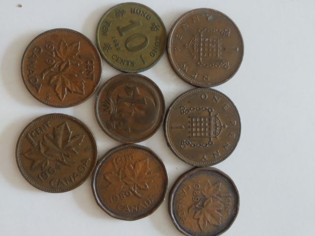 เหรียญเก่าที่ระลึก(เหรียญเก่าเพนนีหรือเหรียญปอนด์เหรียญสหราชอาณาจักรยุโรป(เรียนเก่าขายยกชุด)(ปอนด์)(เพนนี))เก็บสะสมหรือเอาไว้โชว์ รูปที่ 11