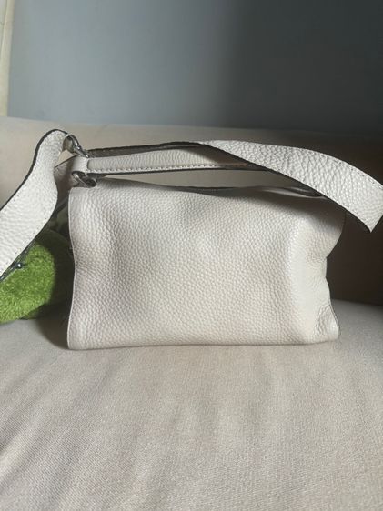 กระเป๋า Fendi สีสวย รูปที่ 3