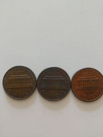 เหรียญต่างประเทศเป็นเหรียญกษาปณ์(เหรียญกษาปณ์สหรัฐอเมริกา(1981-1980-1988)(1cent)เหรียญโลก)เหรียญกษาปณ์เก่าเอาไว้สะสมหรือโชว์ รูปที่ 12