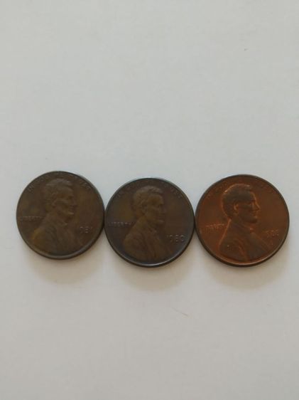เหรียญต่างประเทศเป็นเหรียญกษาปณ์(เหรียญกษาปณ์สหรัฐอเมริกา(1981-1980-1988)(1cent)เหรียญโลก)เหรียญกษาปณ์เก่าเอาไว้สะสมหรือโชว์ รูปที่ 3