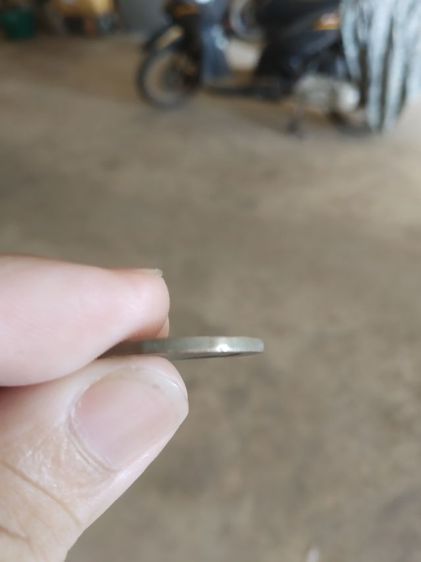 เหรียญประเทศอังกฤษ(เหรียญ20เพนนีผลิตในปี1982ด้านหน้าเหรียญเป็นรูปพระนางอลิซาเบธที่2ประเทศอังกฤษ(หายาก)(คริสตศักราช1982))สะสมและไว้โชว์ รูปที่ 13