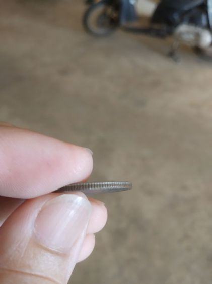 เหรียญดอลลาร์เก่า(เหรียญดอลลาร์เก่าอเมริกัน(จอร์จwashington)(USA liberty)หายากในระดับหนึ่ง(ปีคริสตศักราช 1981))สำหรับเก็บสะสมหรือเอาไว้โชว์ รูปที่ 17