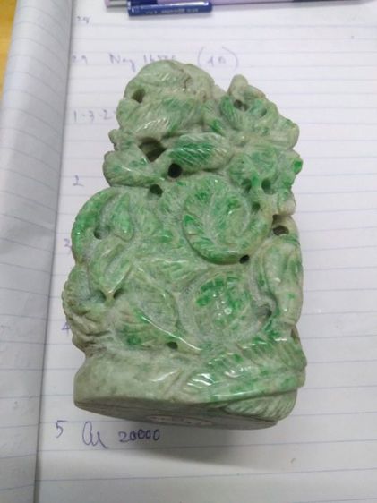 เขียว sale old natural Burma jadeite