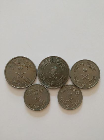 เงินเหรียญประเทศซาอุดิอาระเบีย(เหรียญยอดนิยมในแถบตะวันออกกลาง(ริยาล.ฮาลาลา)(หายาก)(เหรียญเก่ายกชุด6เหรียญ))เหรียญเก่าสะสมหรือเอาไว้โชว์ รูปที่ 3