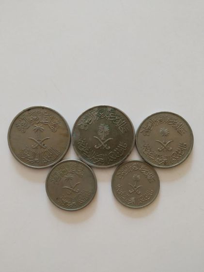 เงินเหรียญประเทศซาอุดิอาระเบีย(เหรียญยอดนิยมในแถบตะวันออกกลาง(ริยาล.ฮาลาลา)(หายาก)(เหรียญเก่ายกชุด6เหรียญ))เหรียญเก่าสะสมหรือเอาไว้โชว์ รูปที่ 4