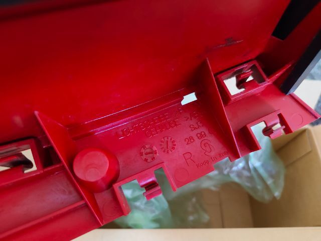 ไฟท้าย Audi A4 B5 ปี99-2000 ของแท้ ของใหม่ ครบคู่ หายาก สำหรับท่านที่รักรุ่นนี้ สะสมรุ่นนี้เก็บแบบเนี๊ยบๆ รูปที่ 14