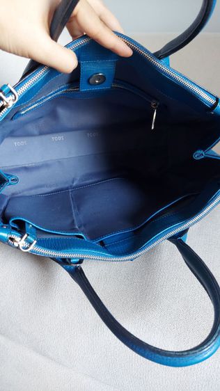 กระเป๋าถือ Tod' แท้ สีนำเงินสวยมาก รูปที่ 8