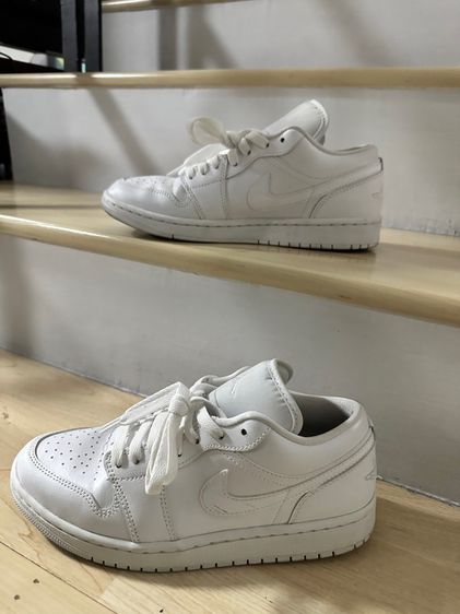 รองเท้า Nike Jordan รูปที่ 2