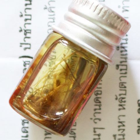 น้ำมันรากราคะ บรรจุตะกรุดตรึงจิต ครูบาเดช  รูปที่ 4