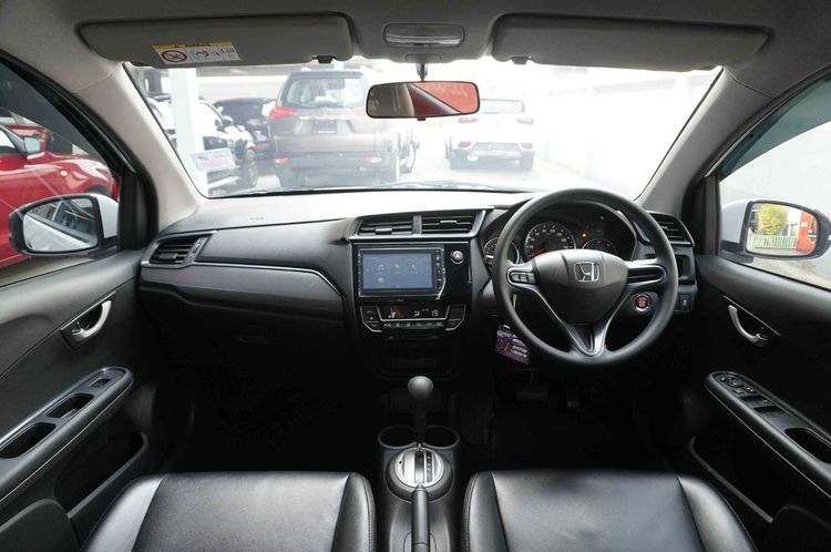 Honda Mobilio 2020 1.5 RS Utility-car เบนซิน เกียร์อัตโนมัติ ขาว รูปที่ 4