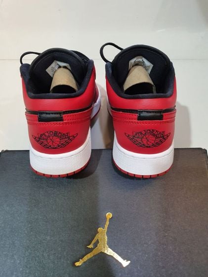 Nike Air Jordan 1 Low รูปที่ 4