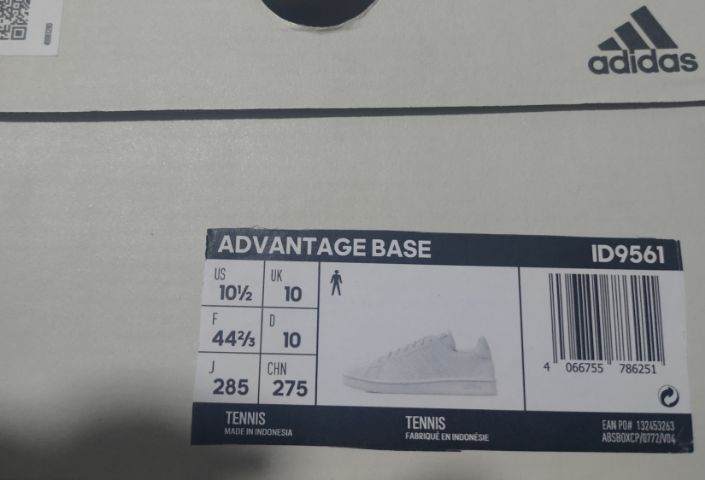 รองเท้าใส่เที่ยว Adidas ของแท้มือ1 ยังไม่เคยใส่ ขนาดเท้า28.5เซน รูปที่ 9