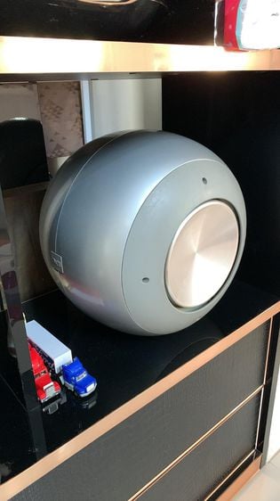 Bowers Wilkins PV-1 Active Subwoofer 
