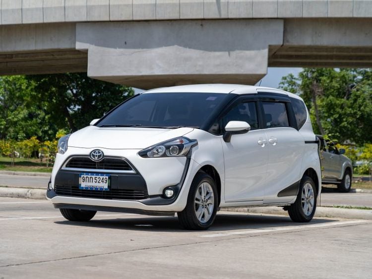 Toyota Sienta 2019 1.5 G Utility-car เบนซิน ไม่ติดแก๊ส เกียร์อัตโนมัติ ขาว รูปที่ 3