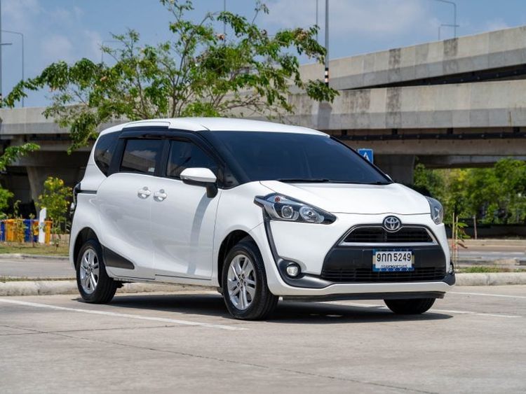 Toyota Sienta 2019 1.5 G Utility-car เบนซิน ไม่ติดแก๊ส เกียร์อัตโนมัติ ขาว