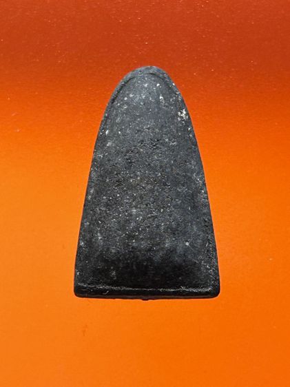 หลวงปู่ทวด เนื้อว่าน108 ผสมดินกากยายักษ์ หลังโรยแร่ ฝังตะกรุดเงินนารายณ์แปลงรูป อธิษฐานจิตโดย อาจารย์นอง วัดทรายขาว ปี 2537 รูปที่ 2