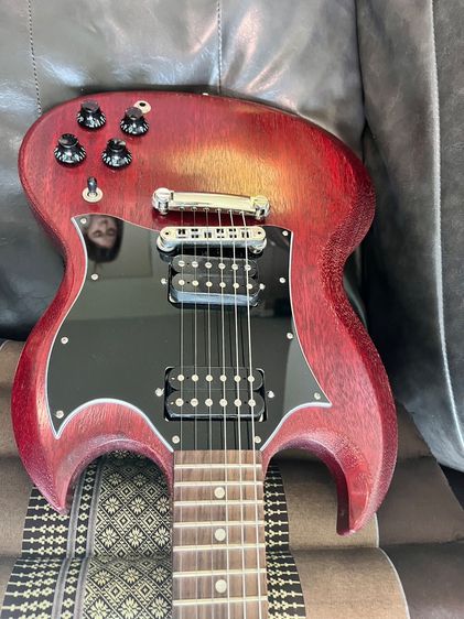 Gibson SG Tribute กีตาร์ไฟฟ้า รูปที่ 8
