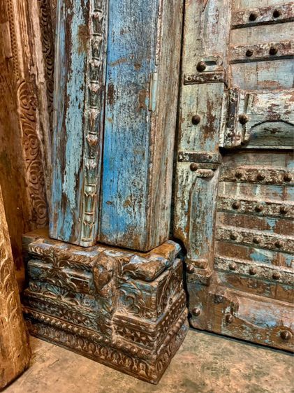 ประตูไม้โบราณสีฟ้าวินเทจ รูปที่ 9