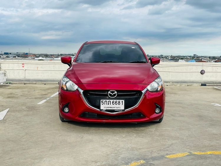 Mazda Mazda 2 2016 1.3 High Connect Sedan เบนซิน ไม่ติดแก๊ส เกียร์อัตโนมัติ แดง