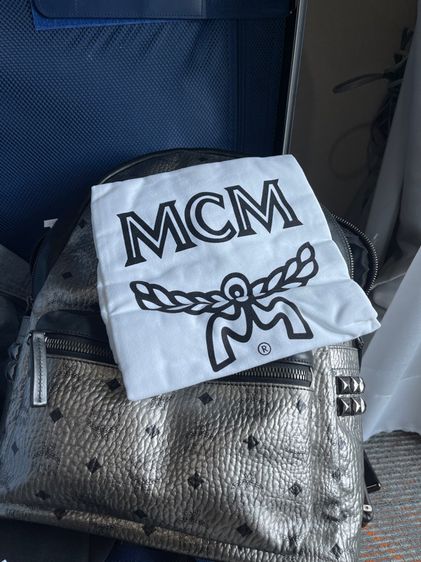 MCM​  Metallic Medium Stark Backpackขอบแท้ เอกสารครบ รูปที่ 2