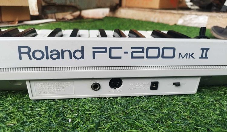 คีย์บอร์ด Roland PC-200 MK II Midi Keyboard Controller made in italy มือสอง นำเข้าจากญี่ปุ่น รูปที่ 6