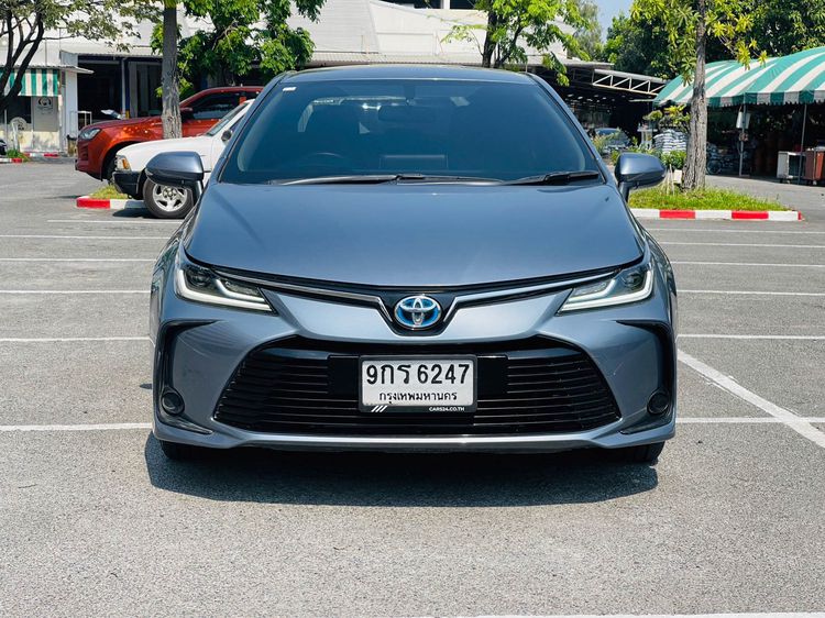 Toyota รุ่นอื่นๆ 2020 รุ่นย่อยอื่นๆ Sedan ไฮบริด ไม่ติดแก๊ส เกียร์อัตโนมัติ เทา รูปที่ 2