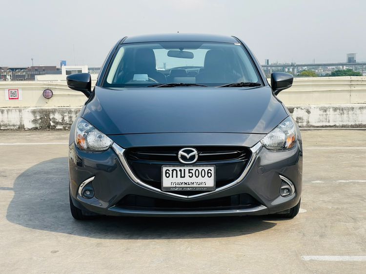 Mazda Mazda 2 2017 1.3 Sports High Connect Sedan เบนซิน ไม่ติดแก๊ส เกียร์อัตโนมัติ เทา รูปที่ 2
