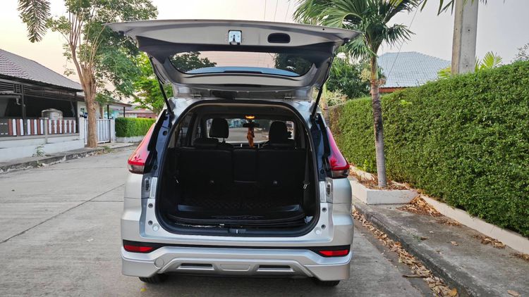 Mitsubishi Xpander 2019 1.5 GT Utility-car เบนซิน ไม่ติดแก๊ส เกียร์อัตโนมัติ บรอนซ์เงิน รูปที่ 3