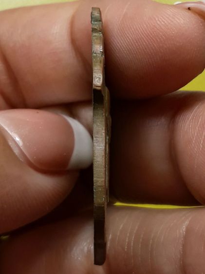 เหรียญแม่ทัพหลวงพ่อแดง มีดาว เนื้อทองแดง  รูปที่ 4