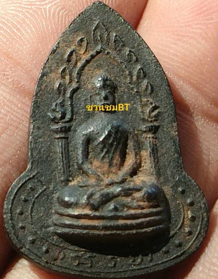 พระอรหันต์หลังอุหลวงปู่เฮี้ยงวัดป่าชลบุรีประมาณปี 2496