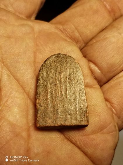 พระ​กำแพง​ซุ้ม​กอ​กรุฤาษีเนื้อดิน​ กำแพง​เพชร​ รูปที่ 5